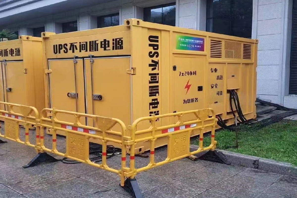 龙川发电机租赁施工现场